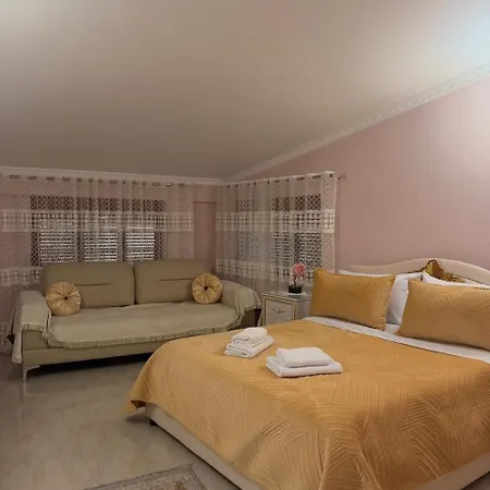 Vila Korca * Корча