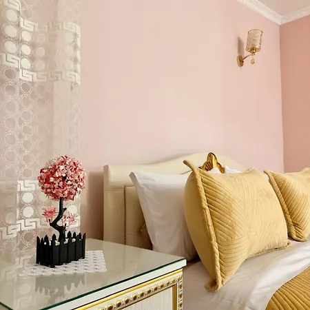 Vila Korça Maison d'hôtes *